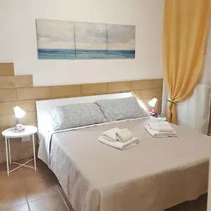 Apartament La Dimora Di Don Vito - Confortevole, Bari